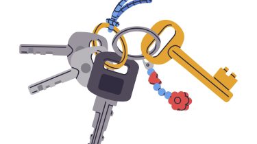 Door,Keys.,Modern,Keys,Bunch,With,Cute,Keychain,,Real,Estate